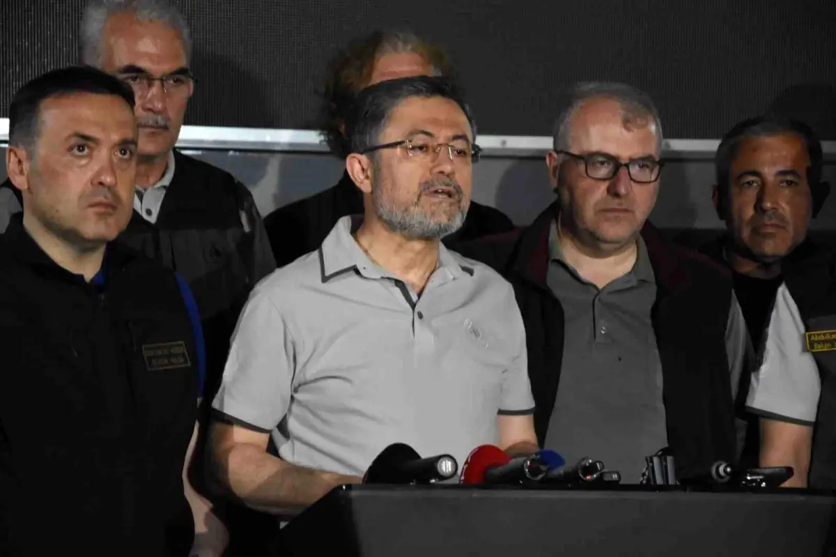 Bilecik'te Yangınla Mücadele Devam Ediyor