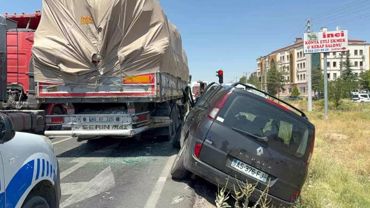 Afyonkarahisar'da Trafik Kazası: Bir Kişi Yaralandı