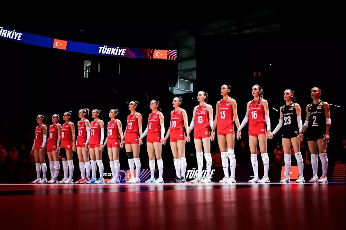 A Milli Kadın Voleybol Takımı VNL Finalleri'nde Çeyrek Finale Çıkıyor