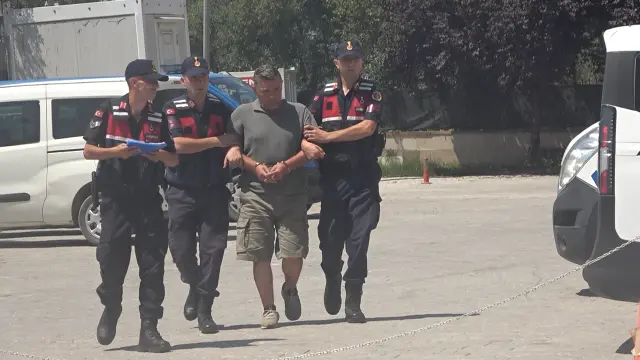 The elder brother killed his brother with a shotgun in an inheritance dispute