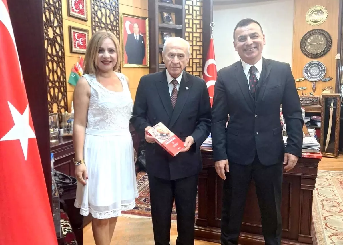 Prof. Dr. Bilgehan ve Tuba Gültekin'den Devlet Bahçeli ve MHP Üzerine Yeni Kitap