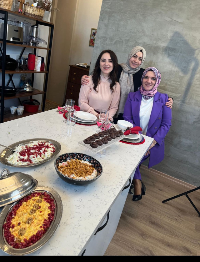 Üretme Tutkusunu Mutfağa Taşıyan Bir Kadın