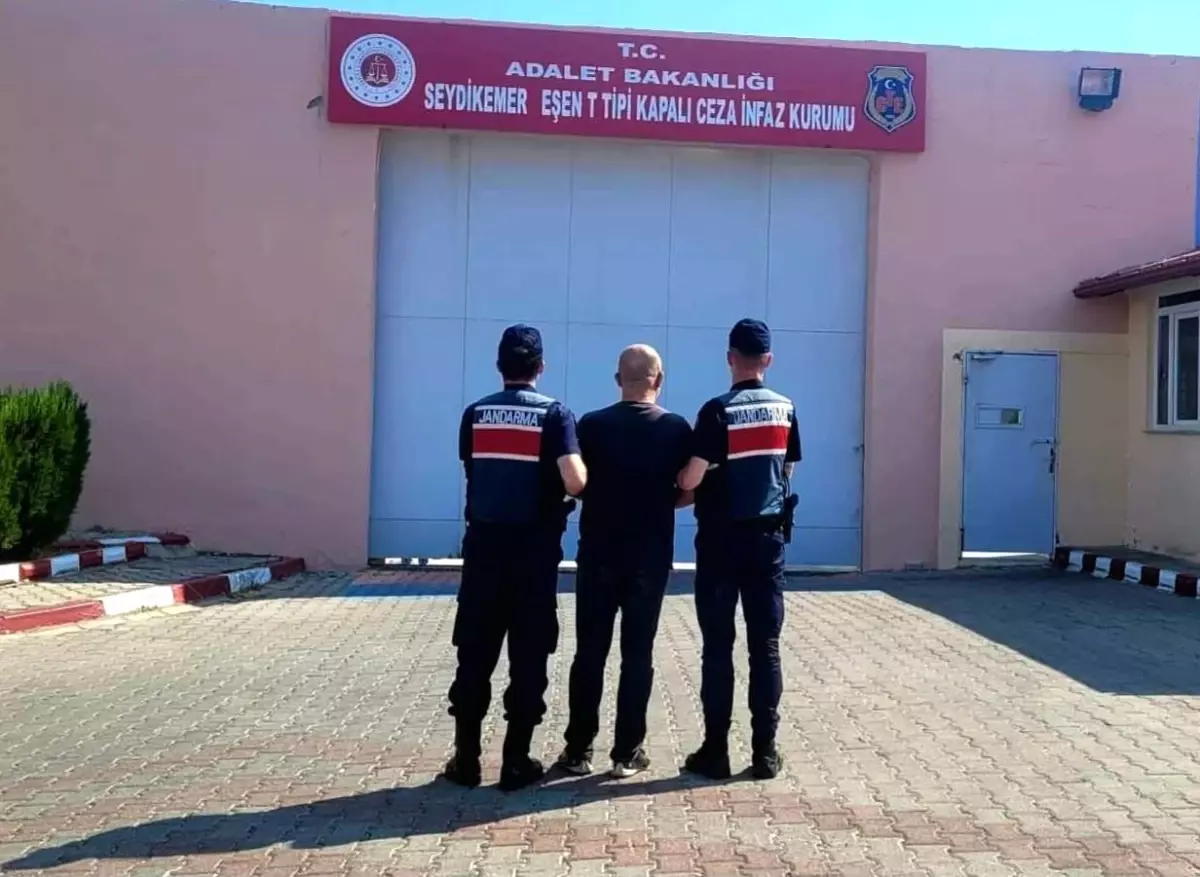 Aranan Şahıs Fethiye'de Yakalandı