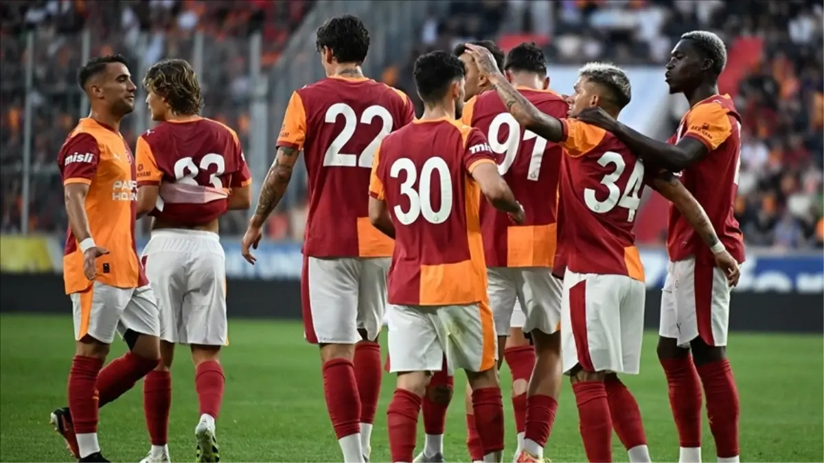 Galatasaray Cagliari maç kadrosu, ilk 11'ler belli oldu mu? Galatasaray Cagliari kadrosu