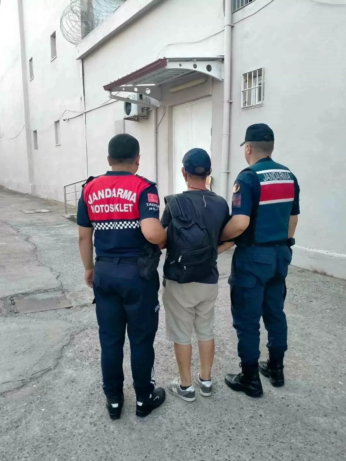 Aydın'da Kasten Öldürme Suçundan Aranan Şahıs Yakalandı
