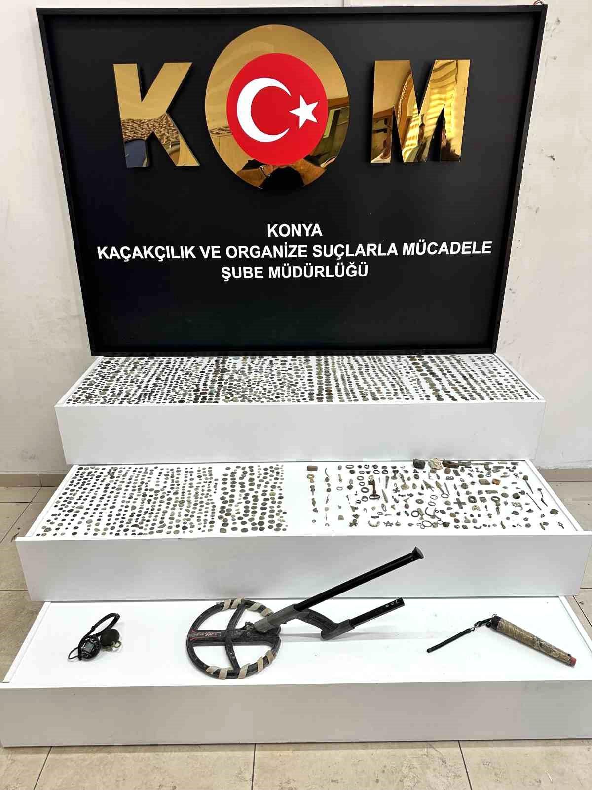 Konya'da Tarihi Eser Kaçakçılığı Operasyonu: 2 Bin'e Yakın Sikke Ele Ge geçirildi