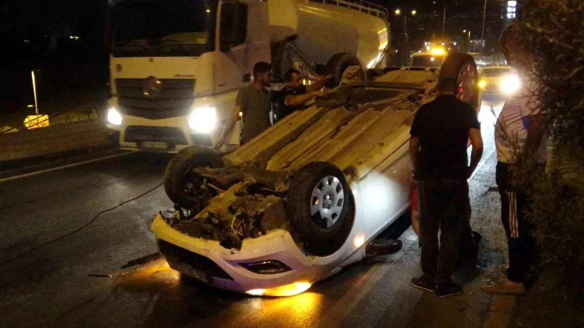 Malatya'da Araç Ters Döndü, Sürücü Yaralanmadan Kurtuldu