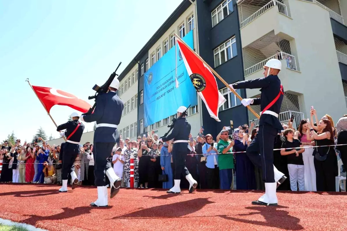 Kayseri'de POMEM Mezuniyet Töreni Gerçekleştirildi