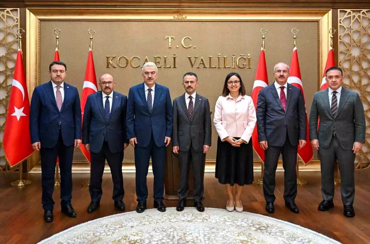 Bilecik Valisi Faik Oktay Sözer, Düzensiz Göçle Mücadele Toplantısında