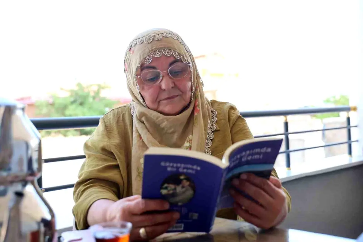 Gurbetçi Şair Nebiha Yüksel Yücel'den Üç Kitap Birden