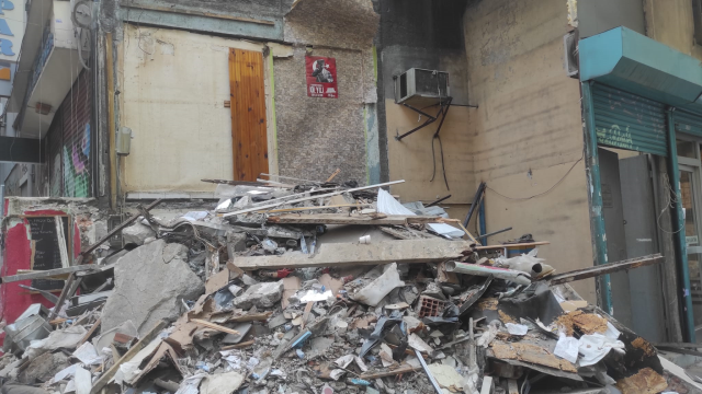 Beyoğlu'nda patlamanın yarattığı hasar gün ağarınca ortaya çıktı Beyoğlu'nda patlamanın yarattığı hasar gün ağarınca ortaya çıktı