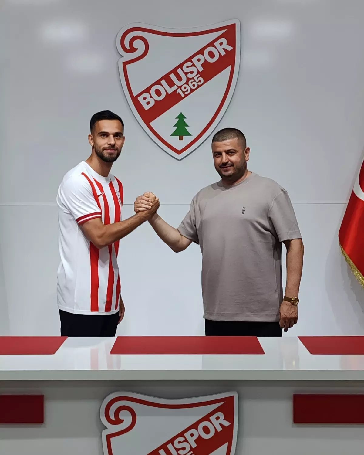 Boluspor, Kocaelispor'dan Barış Alıcı'yı Transfer Etti