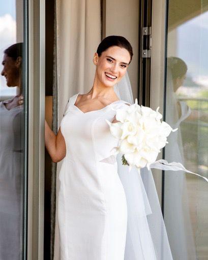 Büşra Zararsız kimdir? Büşra Zararsız kimdir?