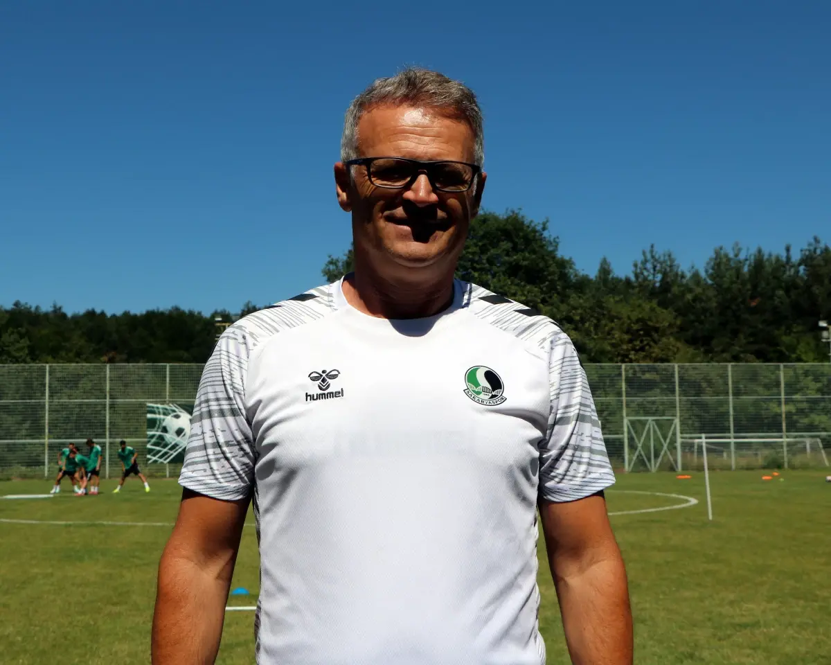 Sakaryaspor, Yeni Sezona İddialı Başlamak İçin Transfer Çalışmalarına Devam Ediyor