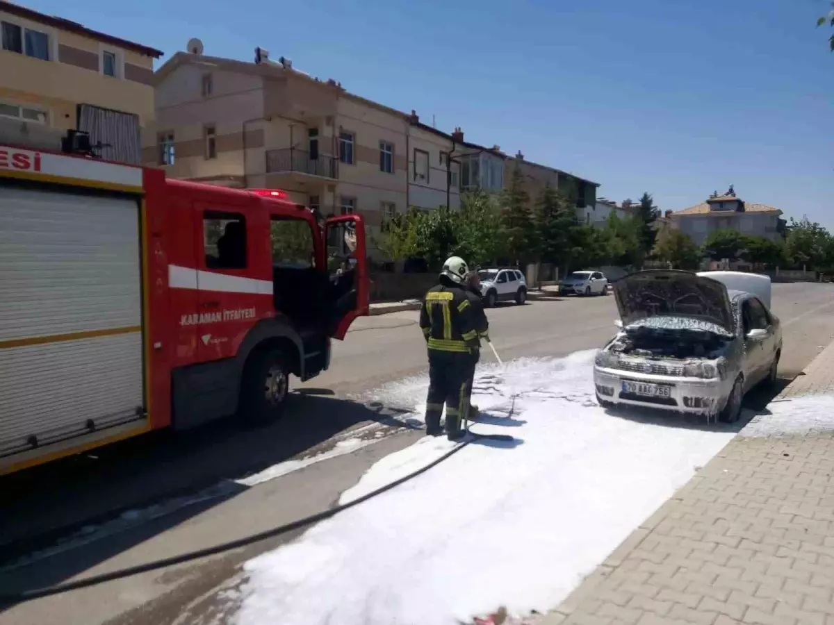 Karaman'da Park Halindeki Otomobilde Yangın Çıktı