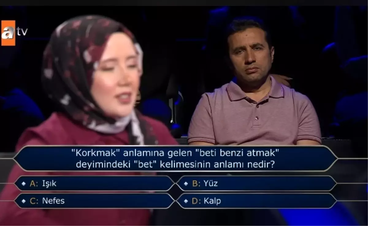 'Korkmak' anlamına gelen 'beti benzi atmak' deyimindeki 'bet' kelimesinin anlamı nedir?