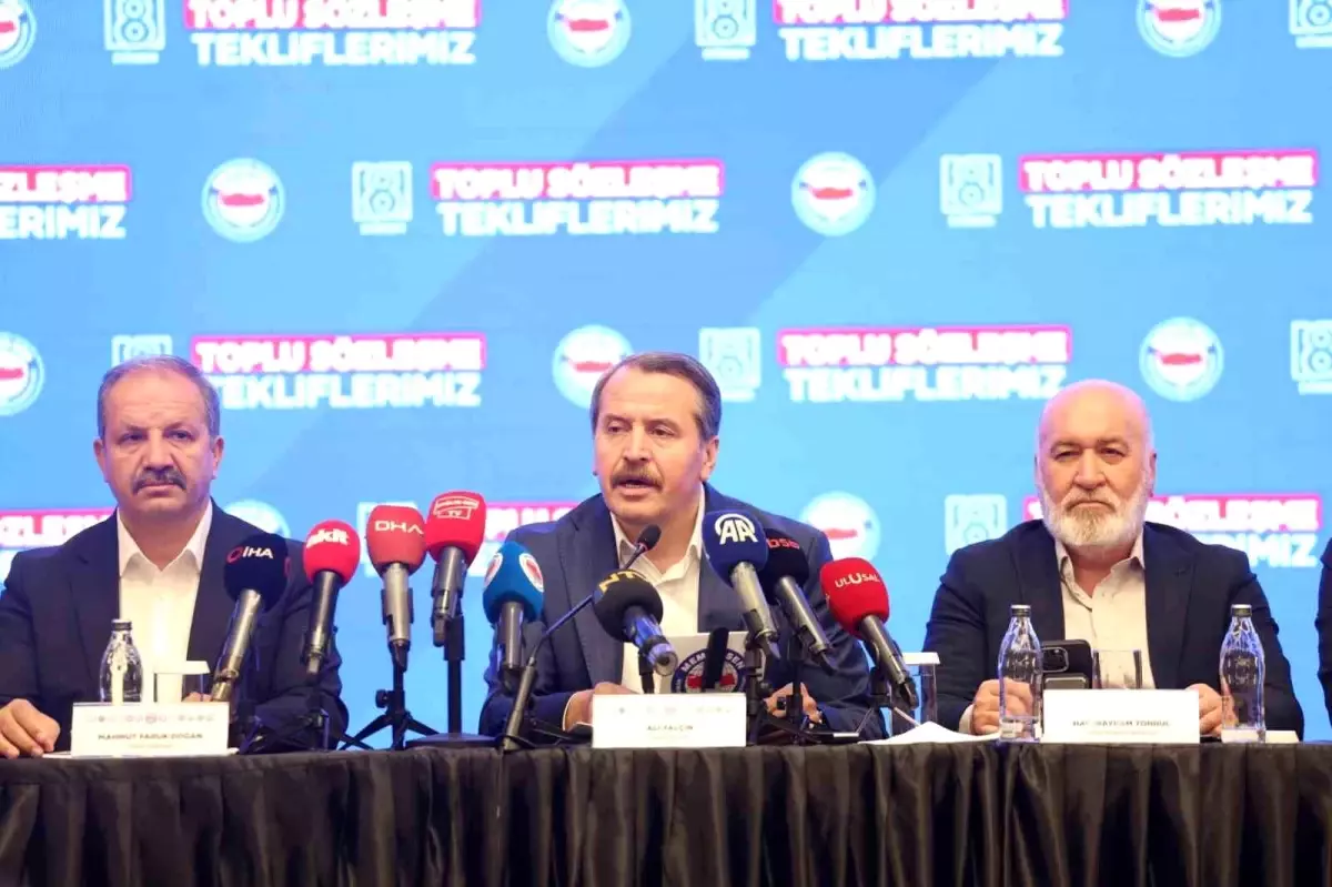 Memur-Sen 8'inci dönem toplu sözleşme tekliflerini açıkladı