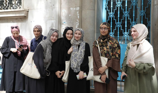 Türk üniversite öğrencileri Tunus'ta Arapça öğreniyor Türk üniversite öğrencileri Tunus'ta Arapça öğreniyor