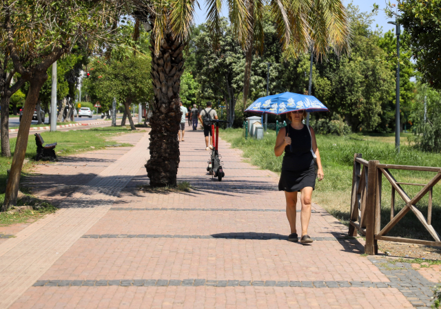 Antalya'da 95 yılın temmuz sıcaklık rekoru kırıldı