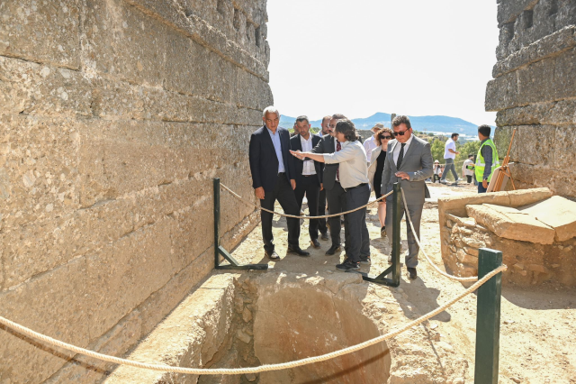 Aspendos'ta tarih yeniden doğuyor: Geleceğe Miras projesi üç eşsiz eseri gün yüzüne çıkardı