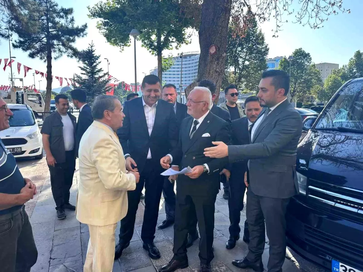 Mustafa Elitaş, Kayseri Valisi Gökmen Çiçek'i Ziyaret Etti