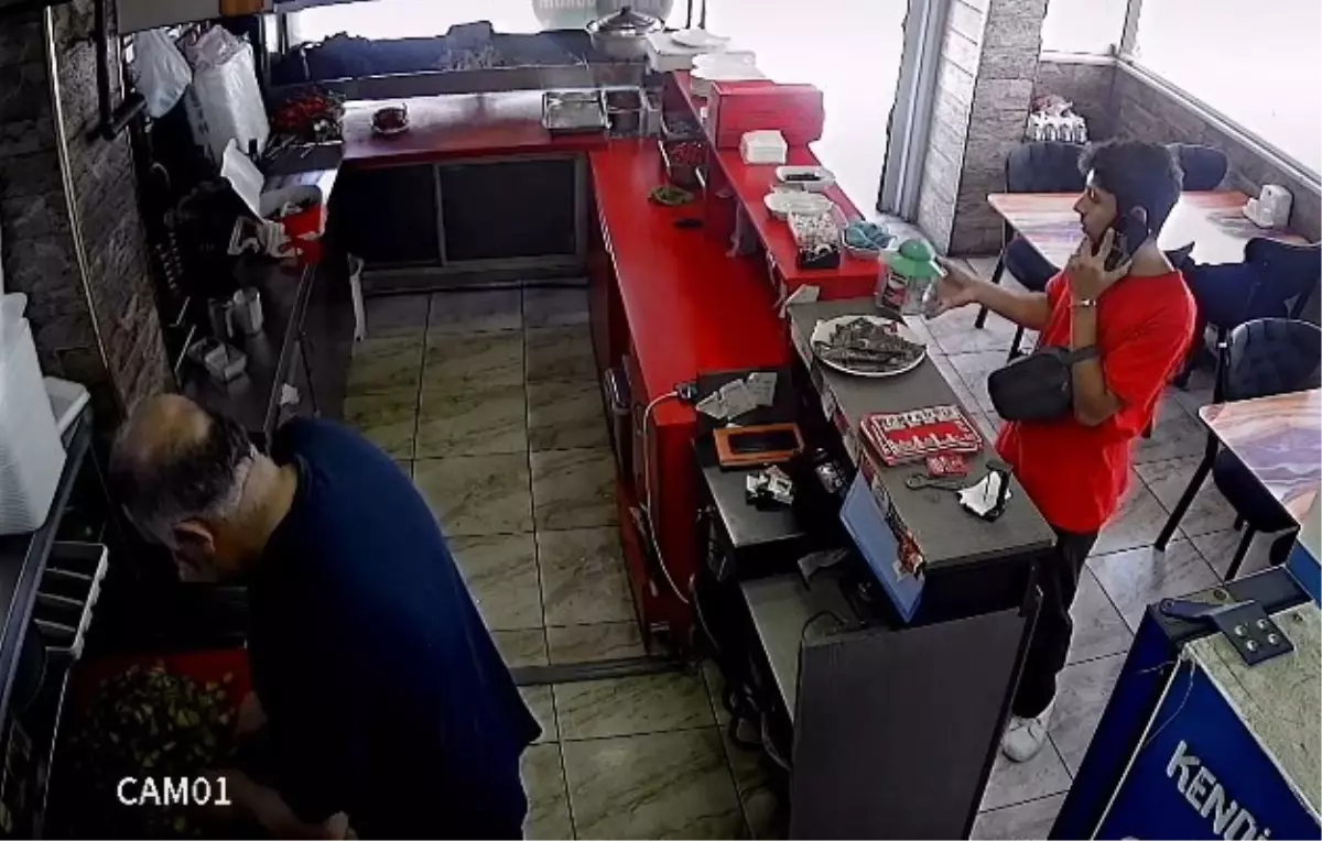 Esenyurt'ta Kurye, Sadaka Kutusunu Çaldı