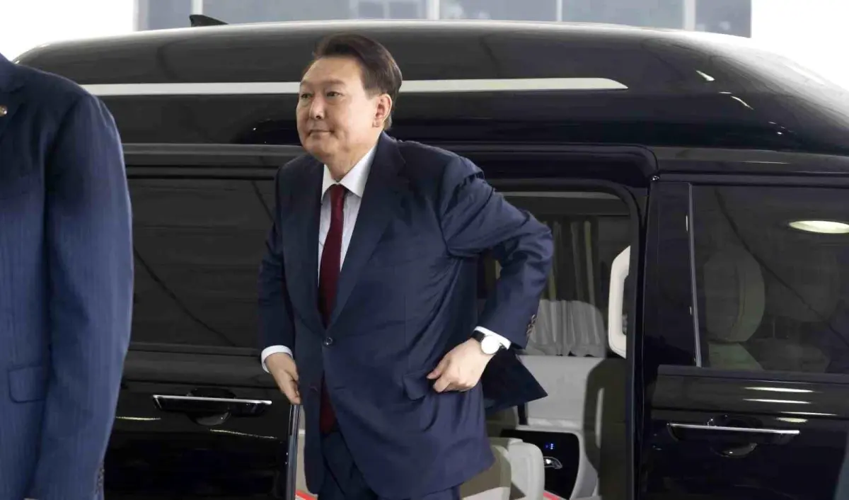 Eski Güney Kore Devlet Başkanı Yoon Suk Yeol'a Manevi Tazminat Cezası
