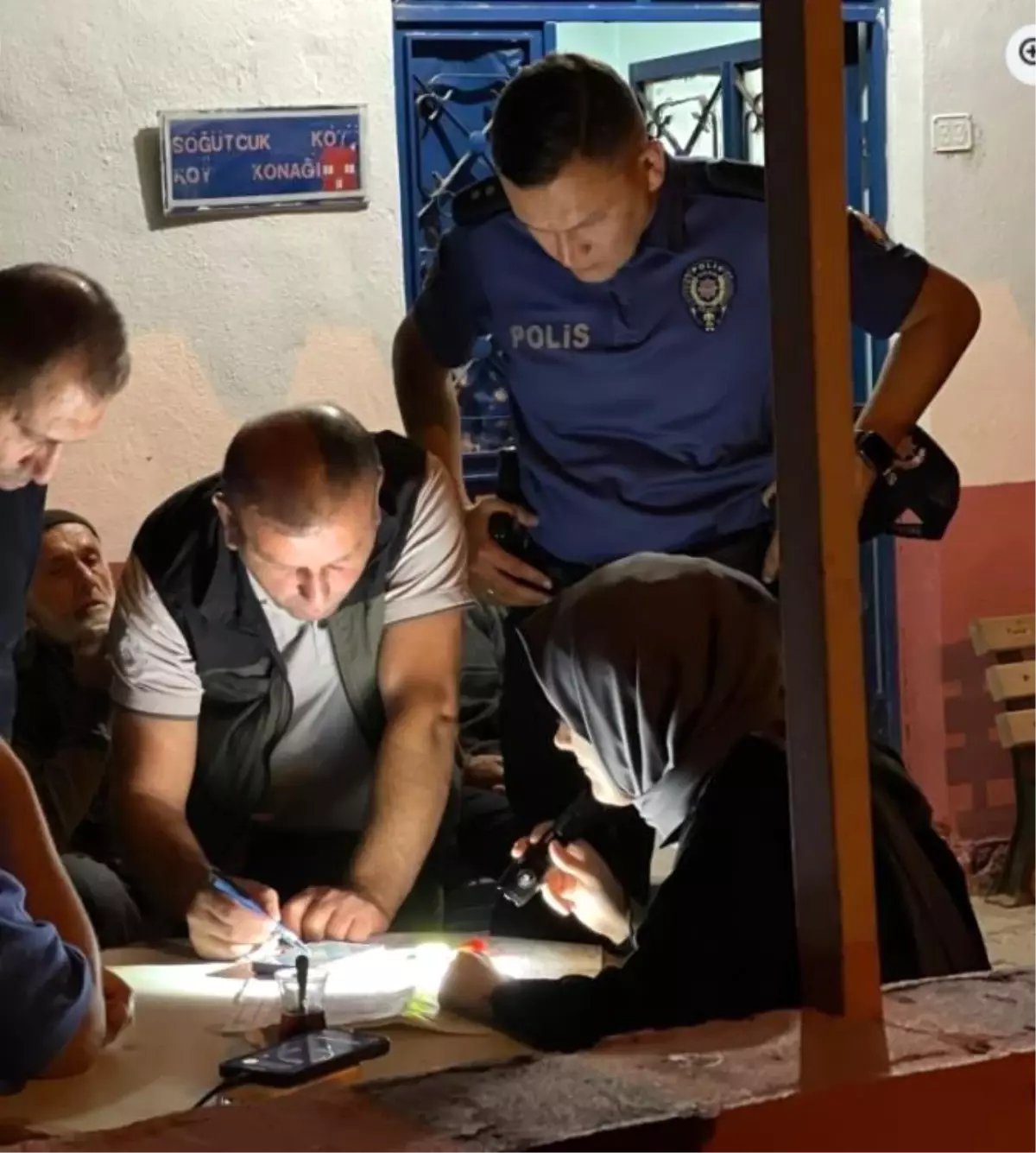 Sakarya'da Başlayan Orman Yangını Bilecik'e Ulaştı