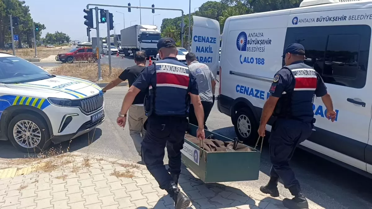 Manavgat'ta Kanseri Yenen Adam Trafik Kazasında Hayatını Kaybetti