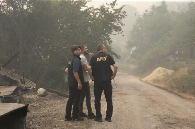 Fires in Karabük continue on the second day: 14 villages were evacuated, 5 personnel were affected by smoke