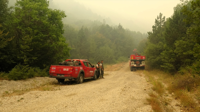 Fires in Karabük continue on the second day: 14 villages were evacuated, 5 personnel were affected by smoke
