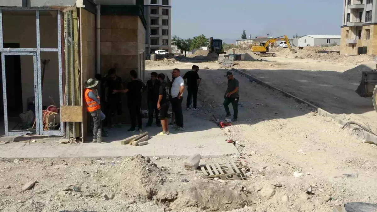 Malatya'da Şantiyede İşçilerin Kavgasında 16 Yaralı