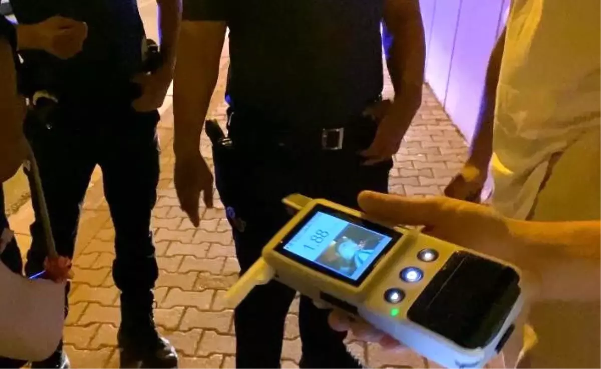 Alkollü Araç Sürücüsünden Trafik Ekiplerine Zorlu Anlar