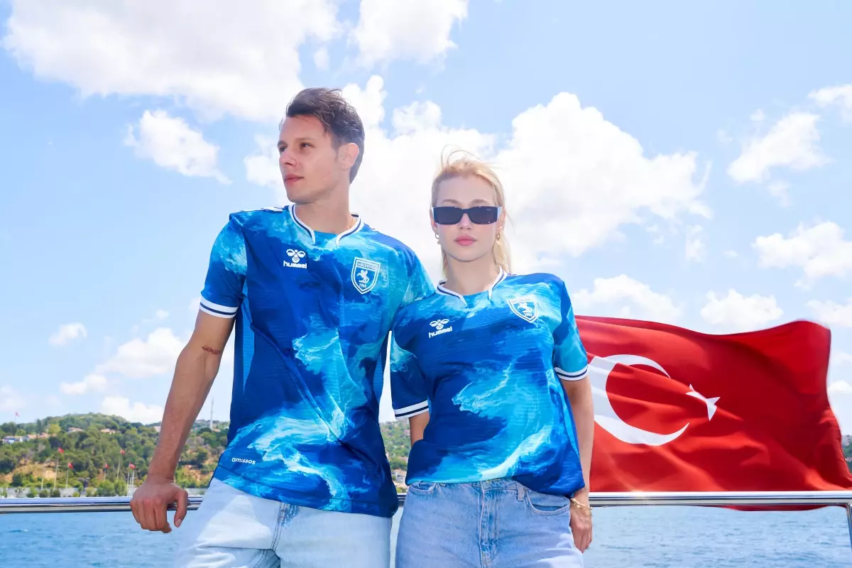 Samsunspor'dan Atatürk İlhamlı Yeni Forma Tanıtımı