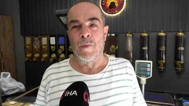 Record heat drove the shopkeeper to rebellion! He hung a note and went on vacation