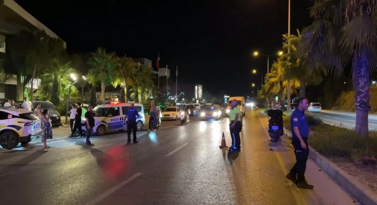 Kuşadası'nda Alkollü Sürücü Yayaya Çarptı, Bir Kişi Hayatını Kaybetti