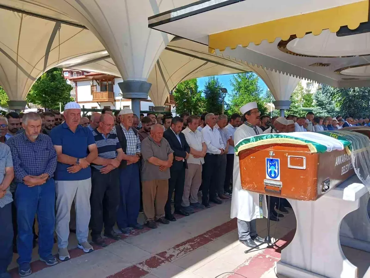 Ankara'da Trafik Kazası: 3 Kişi Hayatını Kaybetti