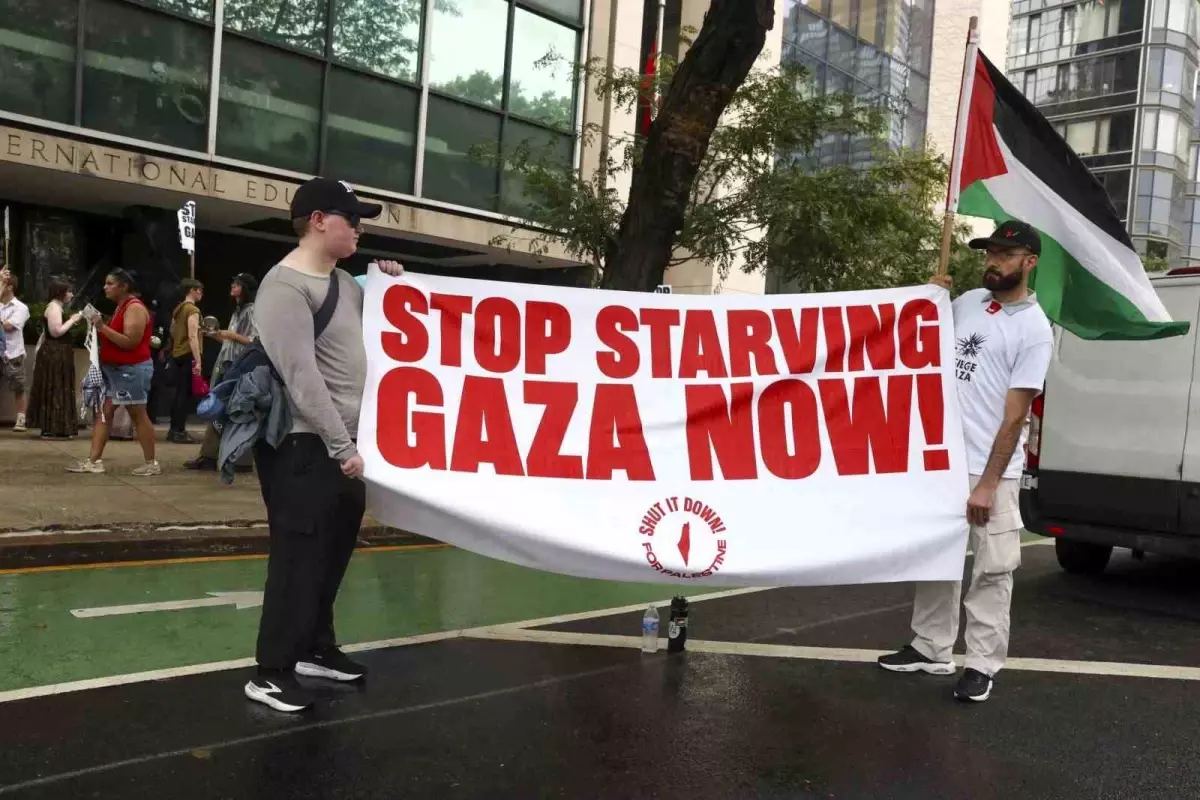New York'ta Filistin Yanlısı Protesto: Kalıcı Ateşkes ve Acil Yardım Çağrısı