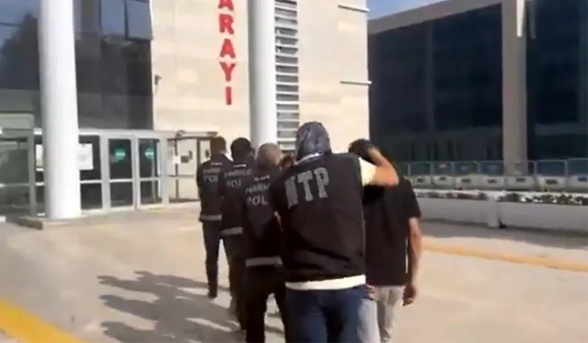 Elazığ'da Uyuşturucu Operasyonu: 10 Şüpheli Tutuklandı