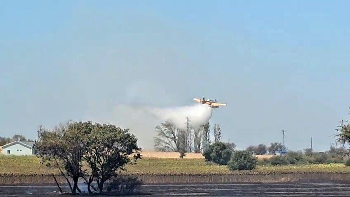 Çanakkale'de Tarım Arazisinde Yangın Kontrol Altına Alındı