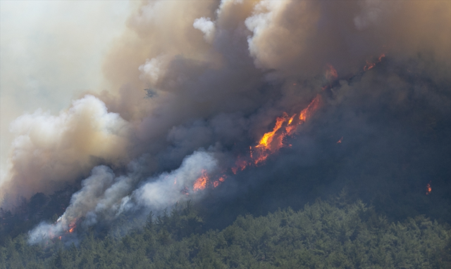 The forest fire in Karabük intensified on the 4th day! Villages are being evacuated one by one