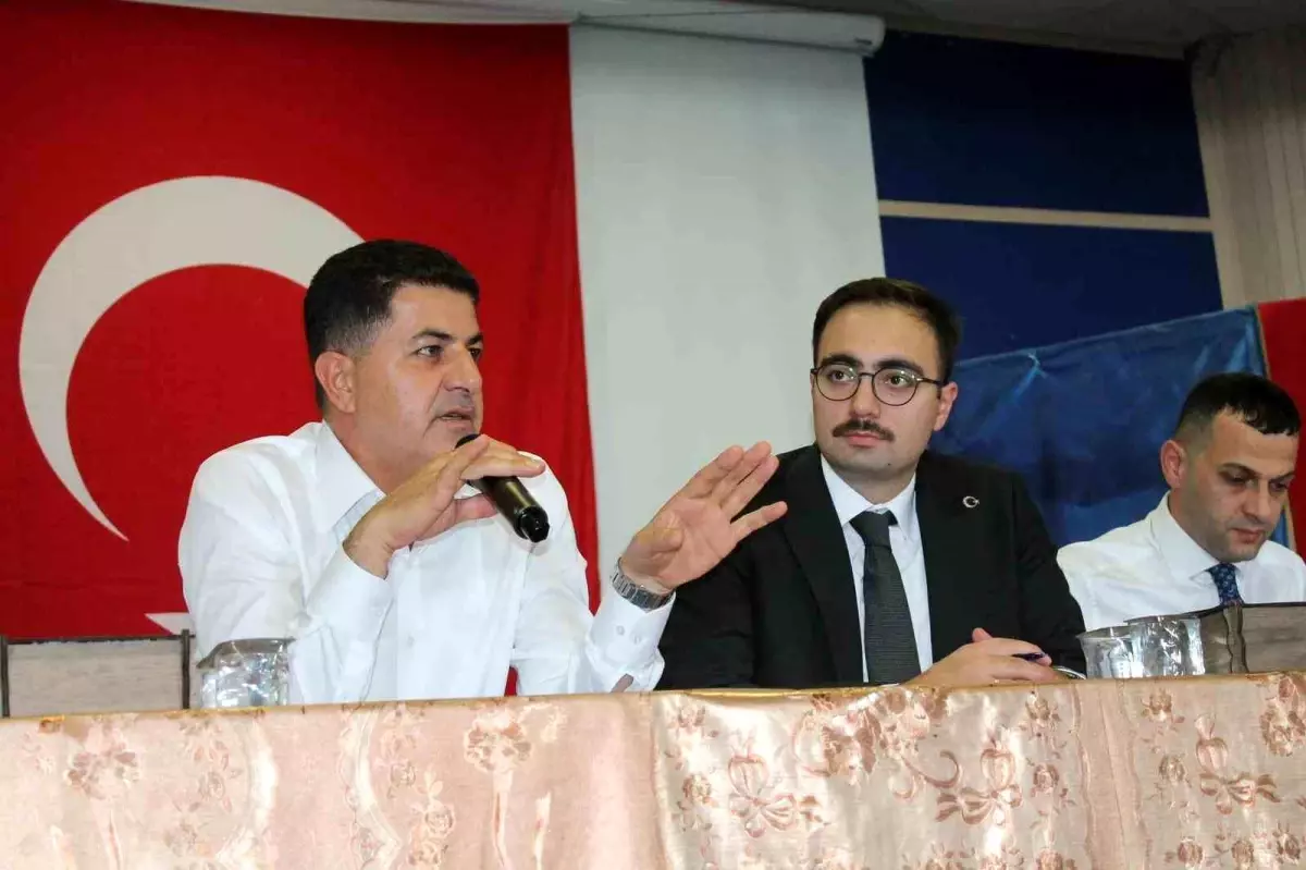 Milletvekili İshak Şan, Sincik ve Gerger'deki Muhtarlarla Bir Araya Geldi