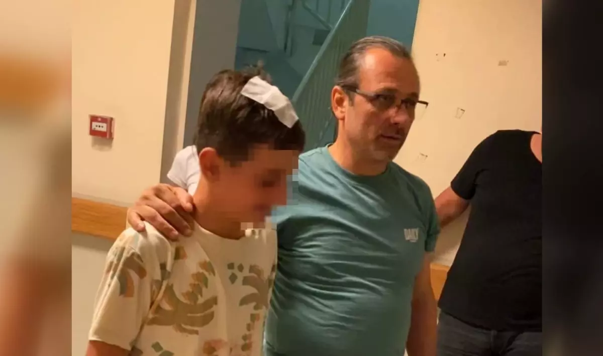 Balkondan Şişe Atan Adam Gözaltına Alındı