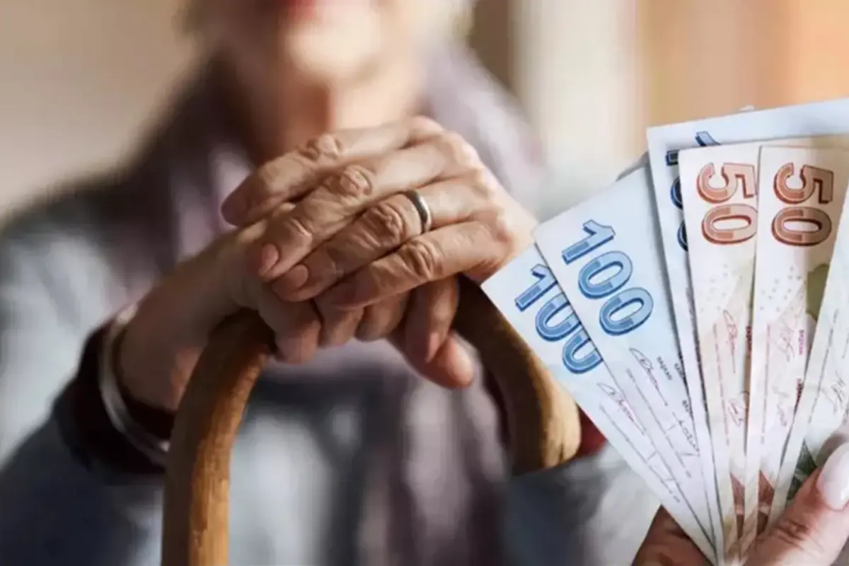 Yarış kızıştı! İşte emekliye en yüksek promosyon veren bankalar