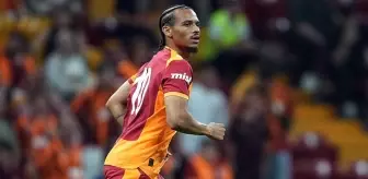 Almanya, Galatasaray ile ilk maçına çıkan Sane'yi konuşuyor