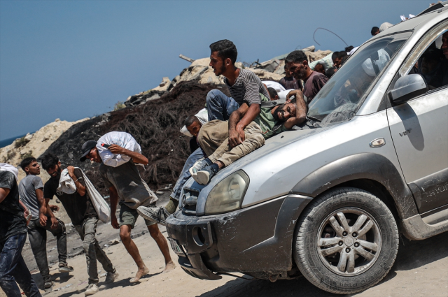 Such treachery is unacceptable! Gunfire opened during aid distribution