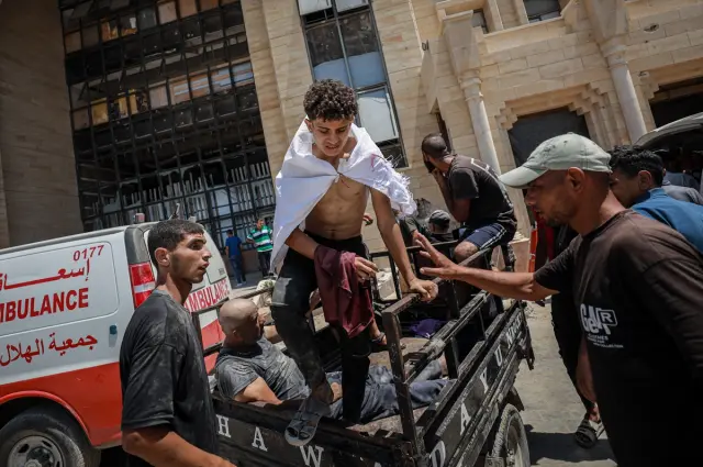 Such treachery is unacceptable! Gunfire opened during aid distribution