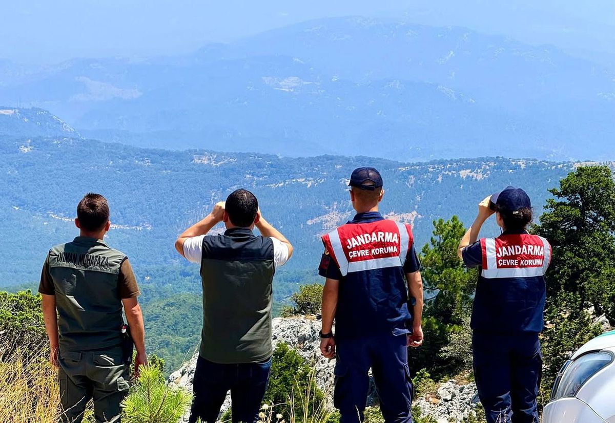 Muğla'da Orman Yangınlarına Karşı Gözetleme ve Devriye Faaliyetleri Sürüyor