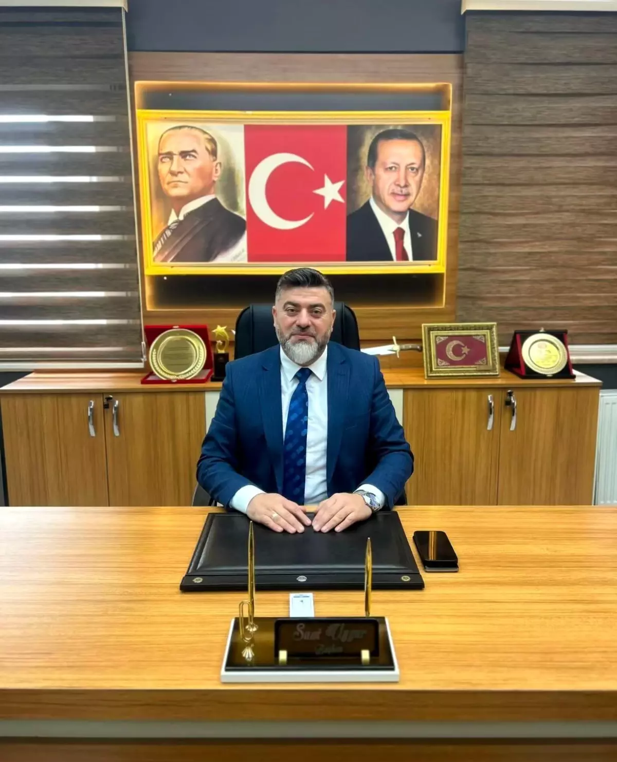Afyonkarahisar'da İhtiyaç Sahibi Çiftlere Gelinlik ve Damatlık Desteği
