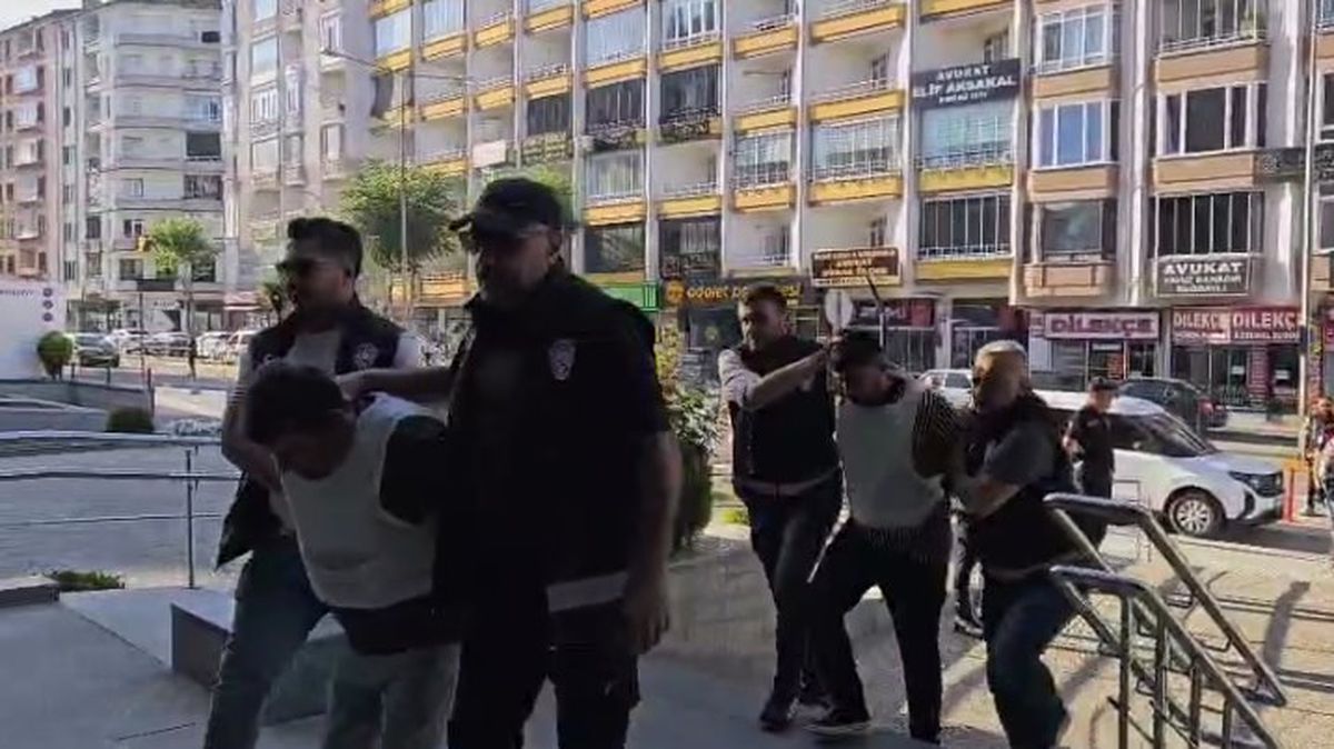 Çorum'da Silahlı Kavga: 1 Ölü, 7 Yaralı, 2 Şüpheli Tutuklandı